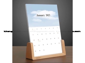 LỊCH ĐỂ BÀN GỖ