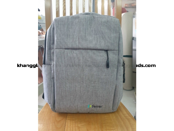 May, sản xuất balo quà tặng theo yêu cầu