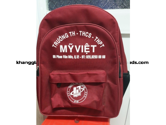 May, sản xuất balo quà tặng theo yêu cầu